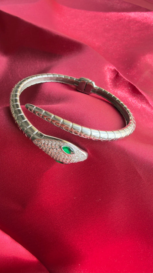 Pulseira Cobra Olhos Verdes
